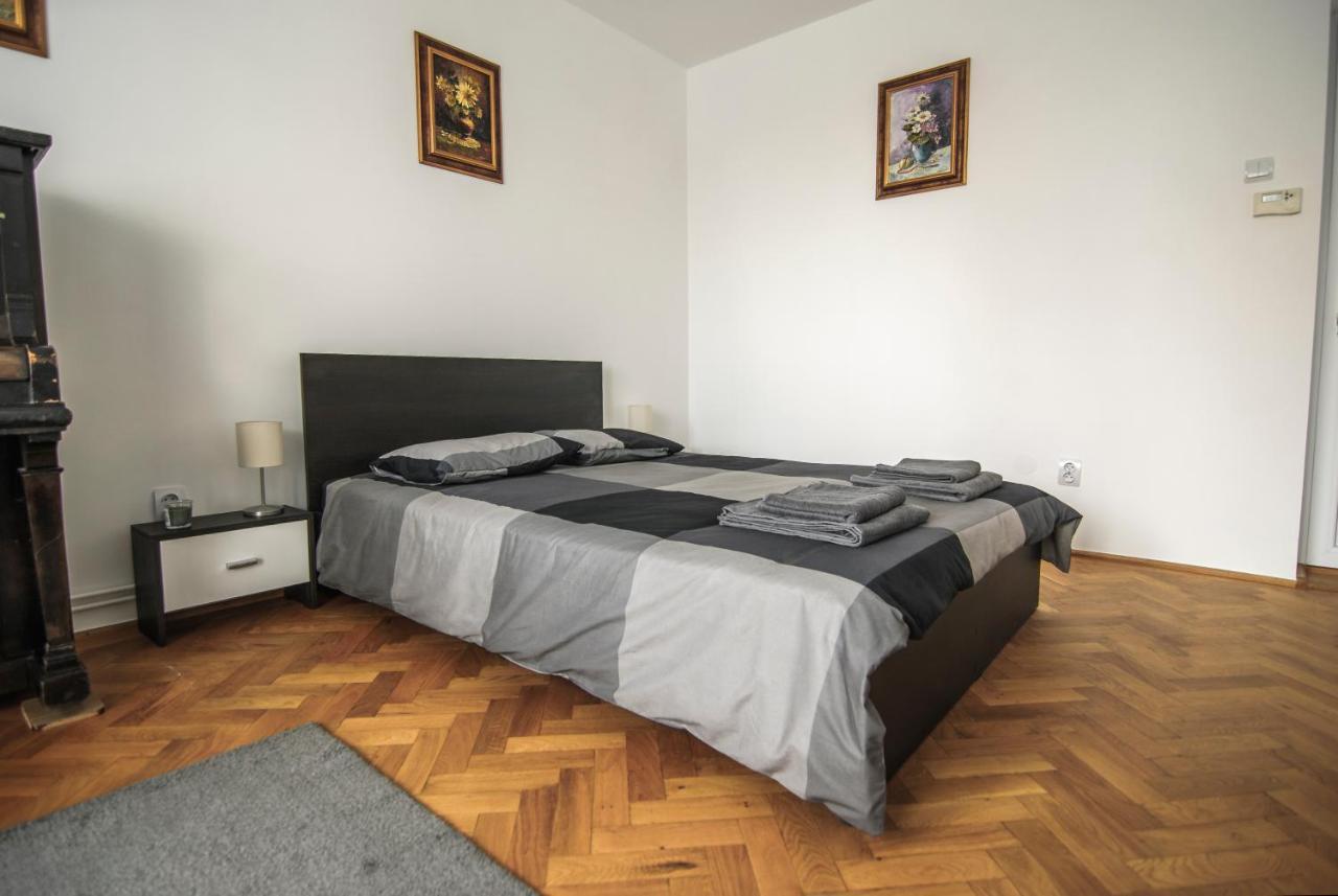 Central David Residence Brasov Exterior photo